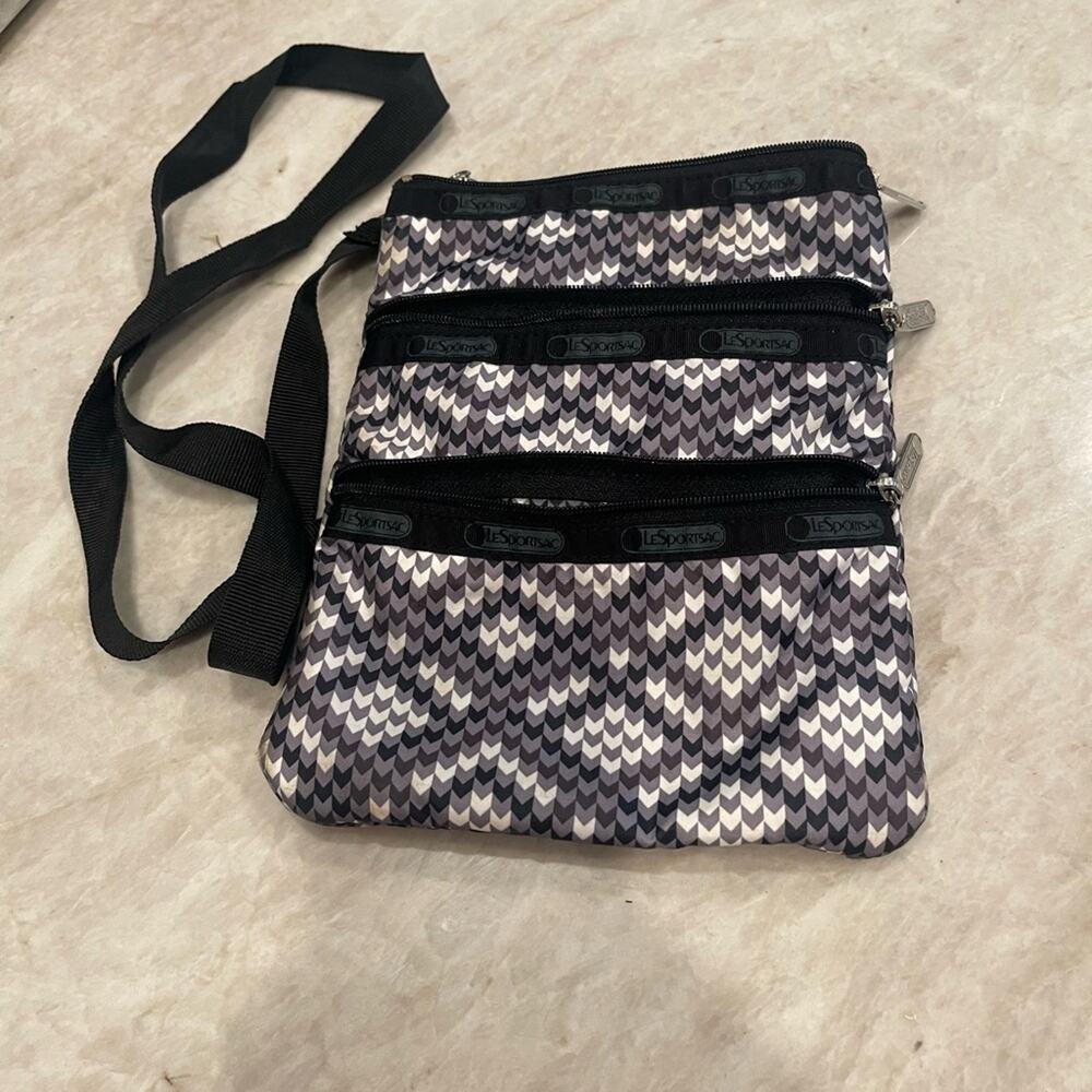 Vintage Lesportsac Black and Gray Chevron Bag